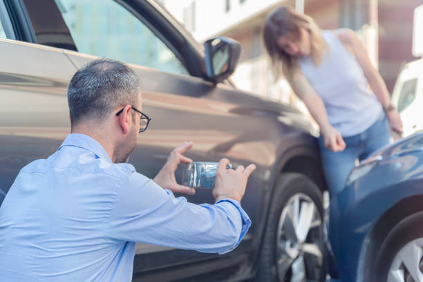 Professional Car Insurance Near Me technician working in Algood, TN